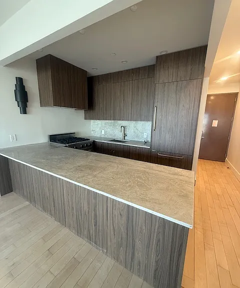 189 Bridge St #9B — Photo 3