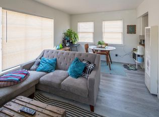 145 Mesa Dr APT B, Costa Mesa, CA 92627