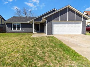 8418 N 117th East Ave, Owasso, OK 74055