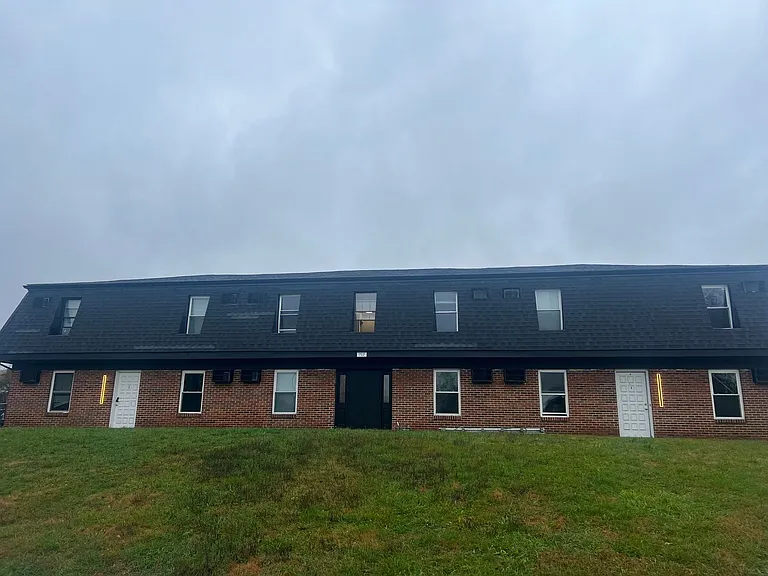 712 Green Feather Ct — Photo 1