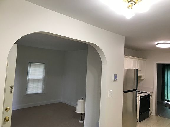 5th image of 3004 Branderwood Dr