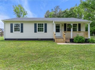 27020 Flaggy Run Rd, Courtland, VA 23837