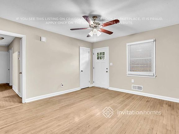 2nd image of 2885 Gresham Rd