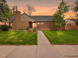 318 W 2nd Ave, Cheyenne, WY 82001