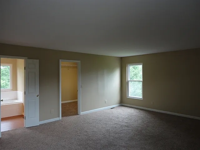 7037 Berry Blossom Ct — Photo 12