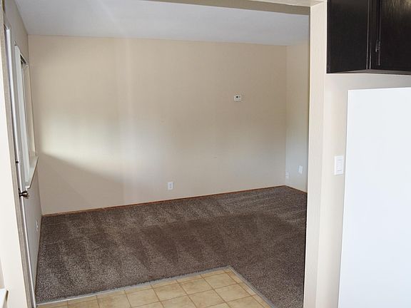 5th image of 1125 Minnesota Ave APT 8