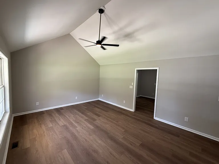 288 Augustine Dr — Photo 12
