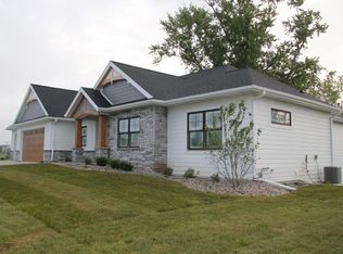 3431 Scenic Point, Ames, IA 50014