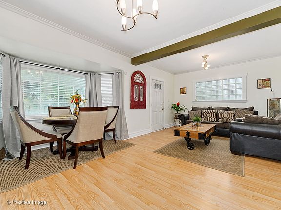 4th image of 2707 N Nordica Ave