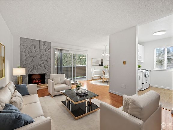5th image of 12513 NE 130th Way #C-201