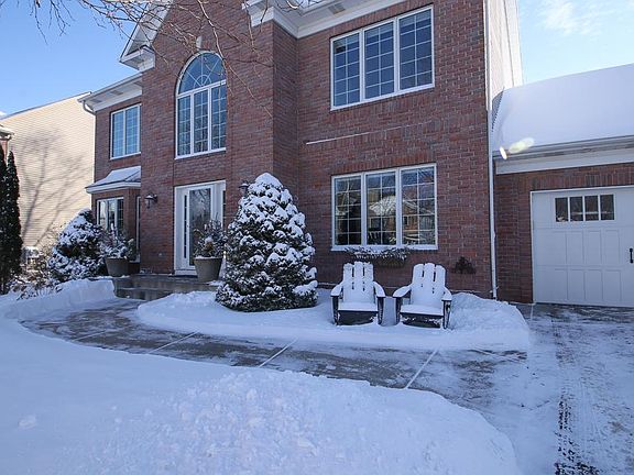 2nd image of 2357 Stone Creek Ln W