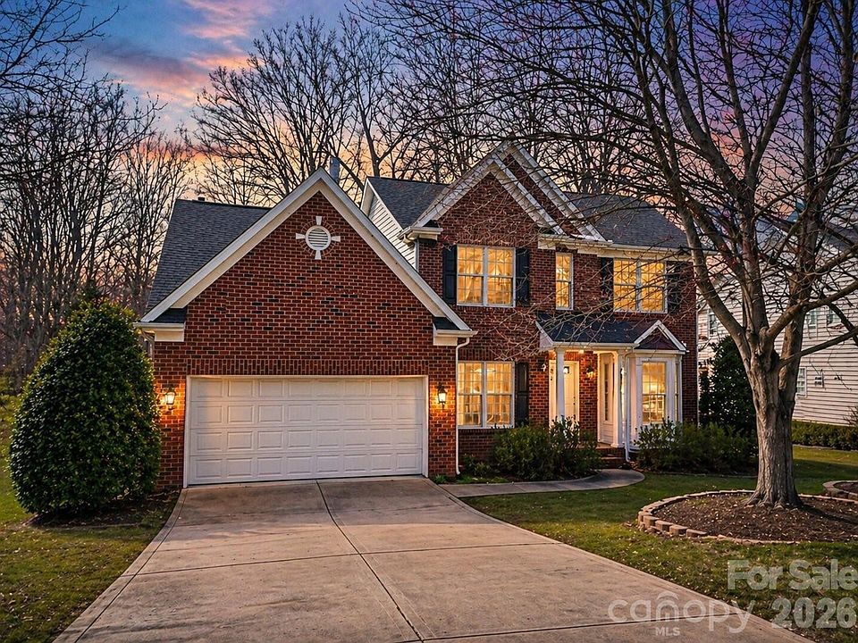 1st image of 16009 Cranleigh Dr