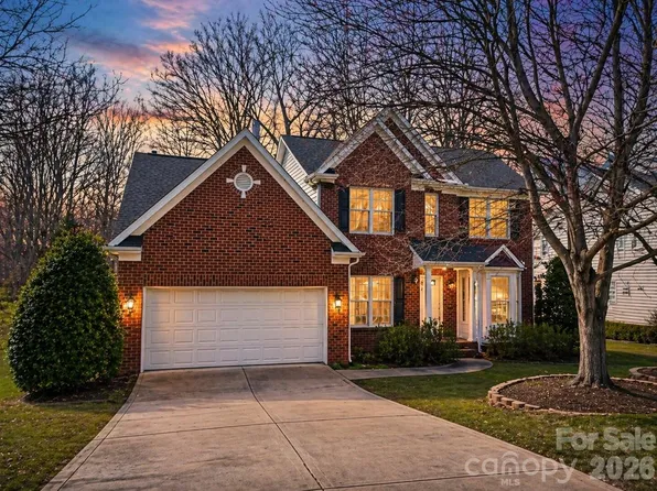 16009 Cranleigh Dr, Huntersville, NC 28078