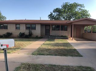 3106 42nd St, Snyder, TX 79549