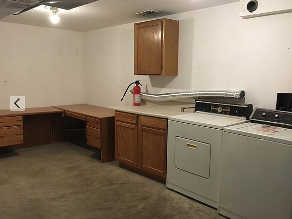 The huge laundry room.