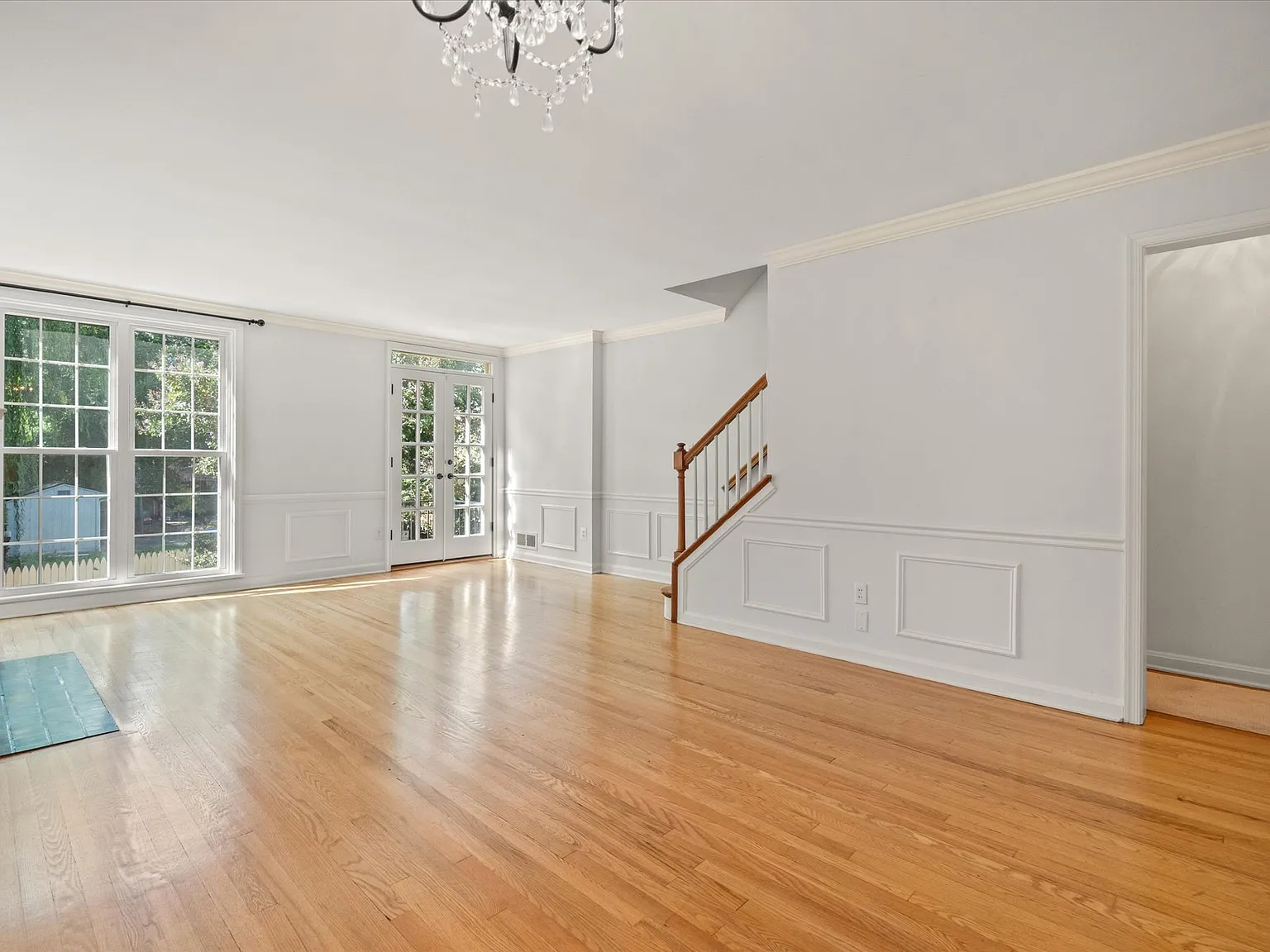 4 bed, 3.5 bath, 2171 sqft, $5,750 — Photo 4
