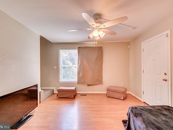 5th image of 15269 Valley Stream Dr