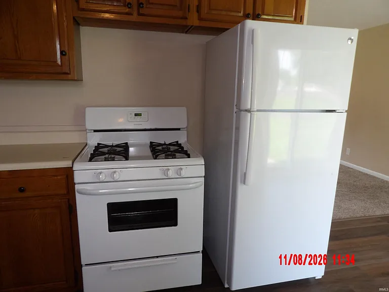 810 W Lincoln St — Photo 25