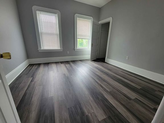 5th image of 47 Calmar St #3