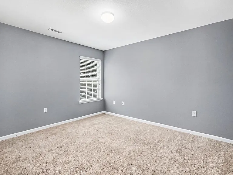 4937 Broad Leaf Ct — Photo 12