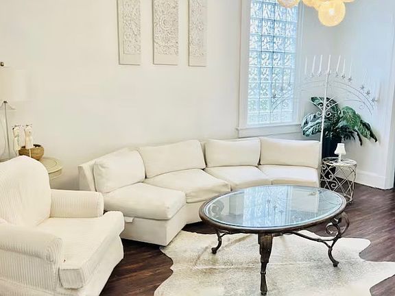 5th image of 2869 W McMicken Ave #1