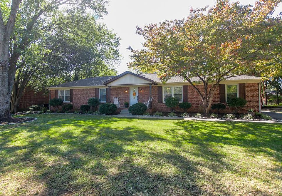 1st image of 1307 Bond Ct