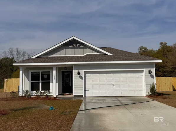 14282 Versailles Cir, Silverhill, AL 36576