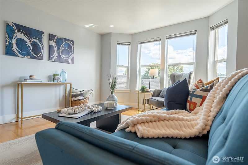 4th image of 209 N 39th Street #304