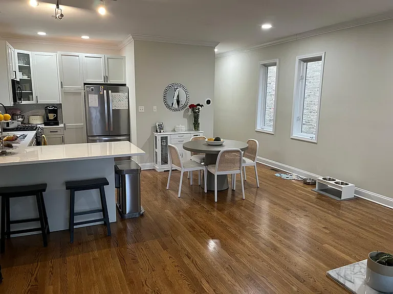 1319 N Bosworth Ave #3 — Photo 3