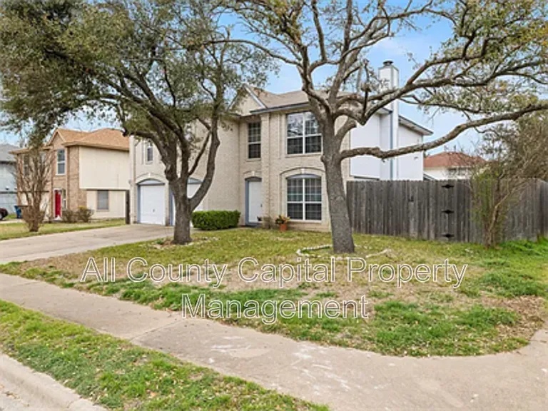 2200 N Shields Dr — Photo 10
