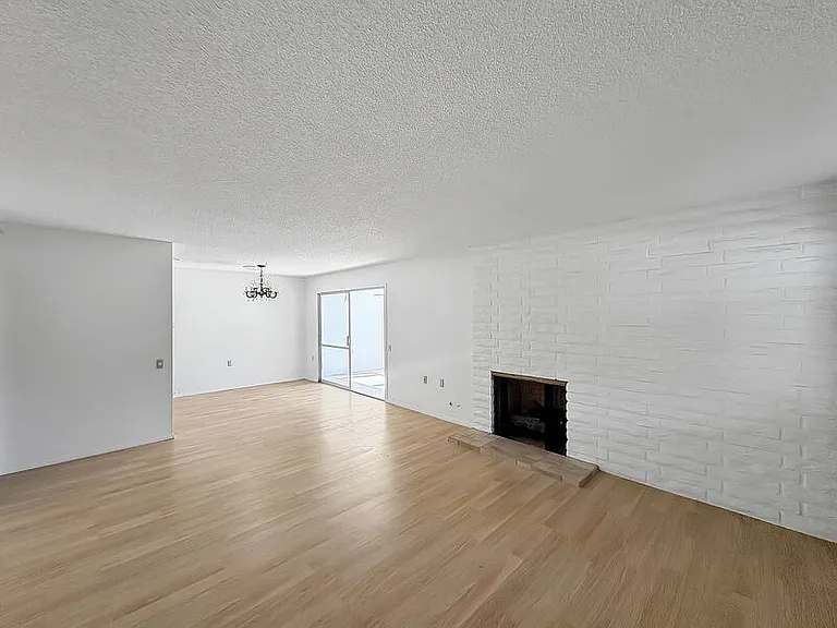 16737 Meandro Dr — Photo 4