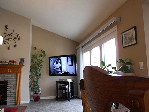 Partial view family room