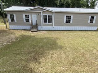 1023 Fullwood Ave, Crescent City, FL 32112