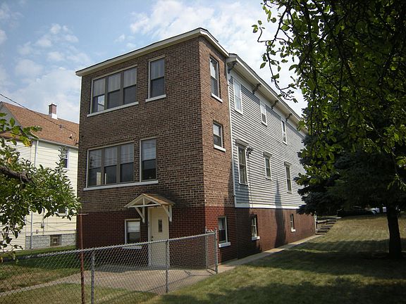 4th image of 9808 S Commercial Ave