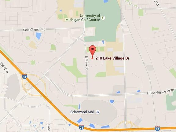 4th image of 210 Lake Village Dr
