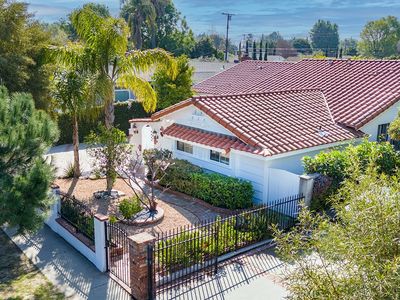 13512 Delano St, Van Nuys, CA, 91401