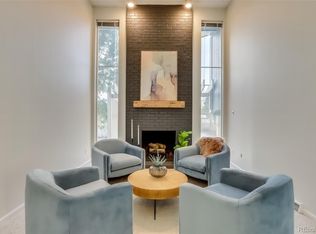 2820 S Kenton Ct, Aurora, CO 80014