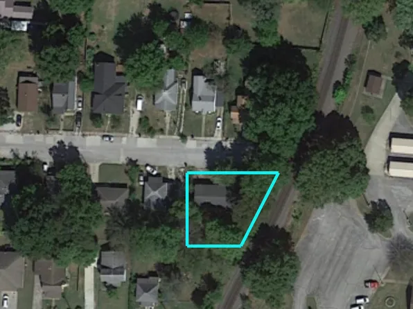 523 & 525 Maple Street, Neosho, MO 64850