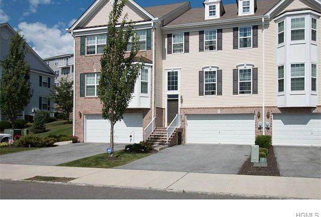 1st image of 604 Balsam Dr