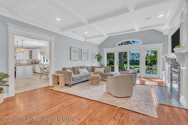 2107 3rd Ave — Photo 15