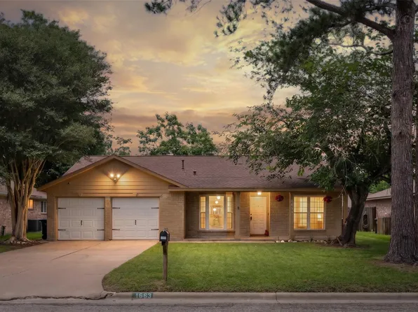 1663 Chilton Ln, Katy, TX 77493