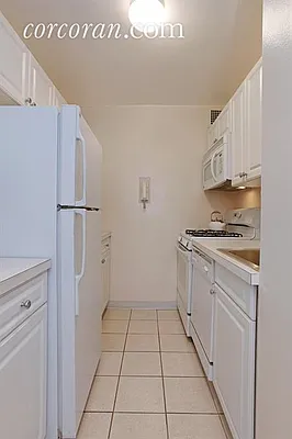 Sold by Corcoran | media 14