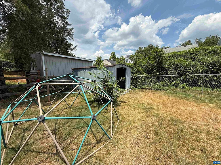 913 Druid Ave — Photo 27