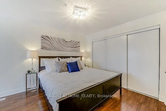 5 Richgrove Dr E #104 — Photo 11