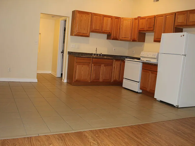 636 Joliet St #3 — Photo 3