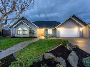 3134 Magnolia Ave, Clovis, CA 93611