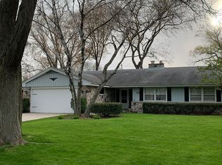 7333 N Lombardy Rd, Fox Pt, WI 53217