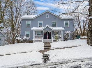 18 Grandview Ave, Danbury, CT 06810