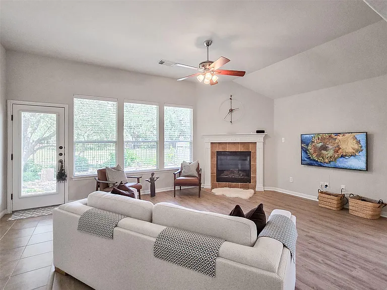 3917 Wilderness Path Bnd — Photo 13