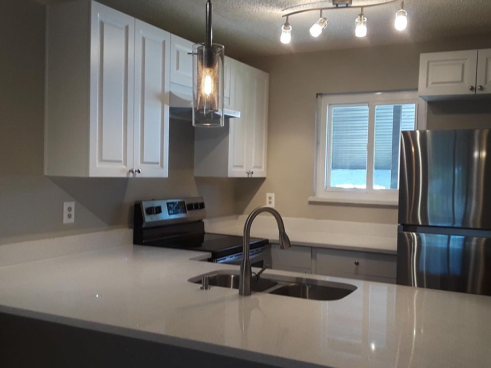 1st image of 39132 County Road 54 Unit 2174